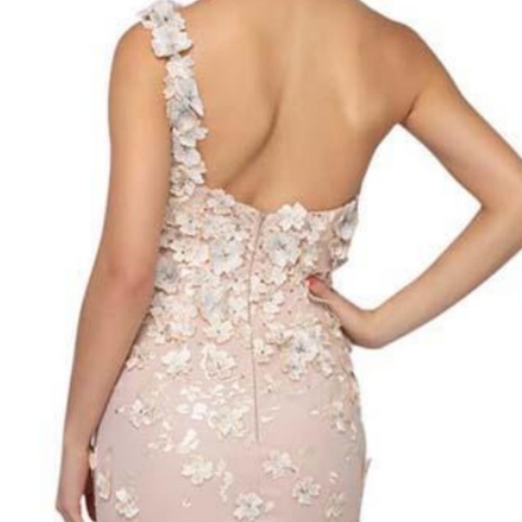 PERFECT SPECIAL OCCASION DRESS !!! - Picture 4 of 6